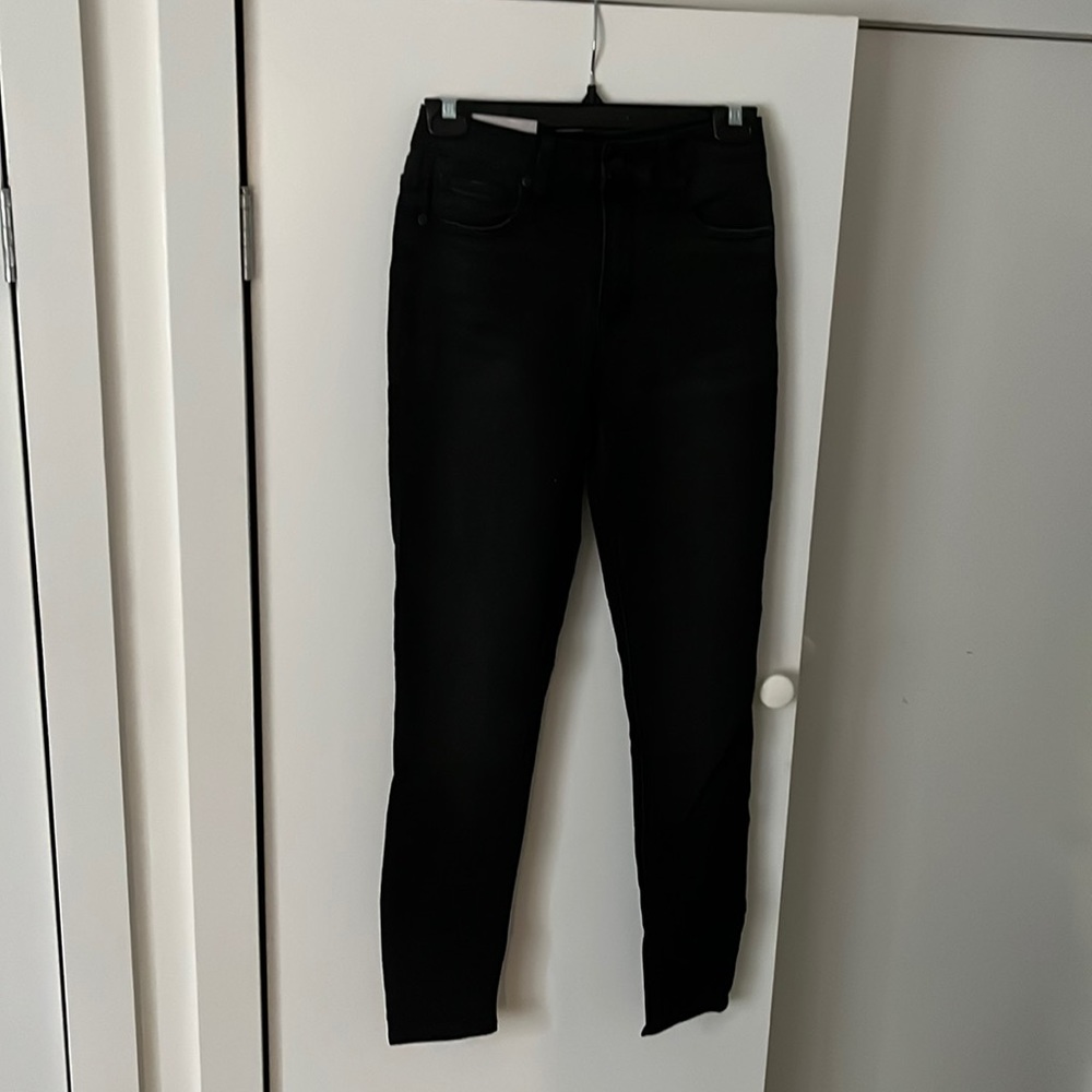 NWT Francesca’s Faded Black Stretch Skinny Denim